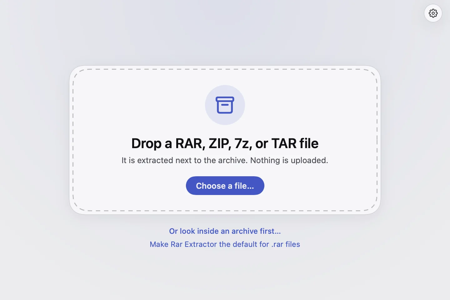 The Rar Extractor window, waiting for an archive: a drop area reading “Drop a RAR, ZIP, 7z, or TAR file”, a Choose a file button, and a link to make it the default app for .rar files.